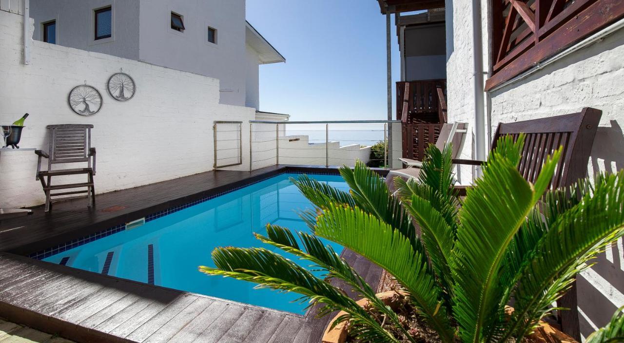 Penguins View Guesthouse بلدة سيمون المظهر الخارجي الصورة
